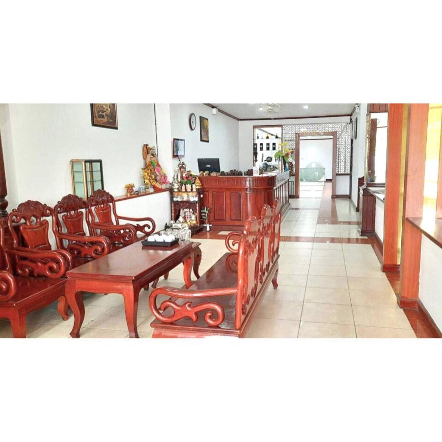 Mina Hotel Vientiane Exterior foto